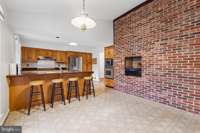 2005 ALABASTER DR, Silver Spring, MD 20904