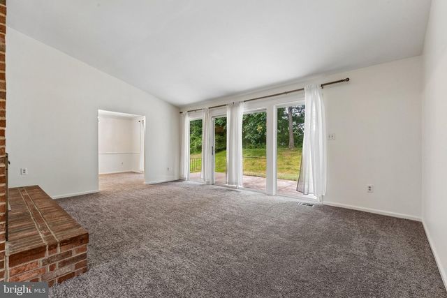 2005 ALABASTER DR, Silver Spring, MD 20904