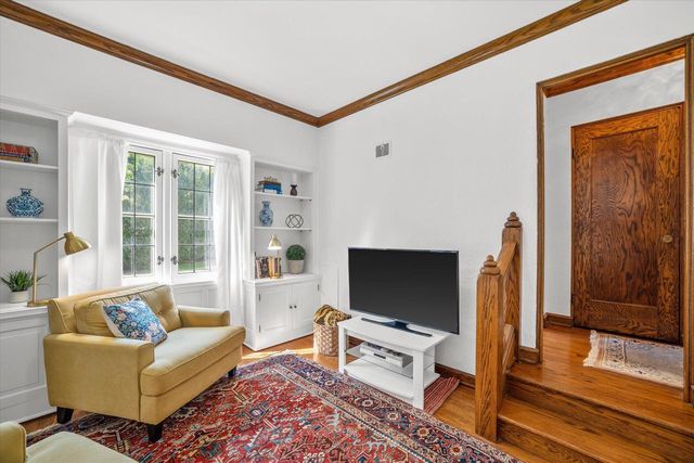 1140 Bywater LANE, Fox Point, WI 53217