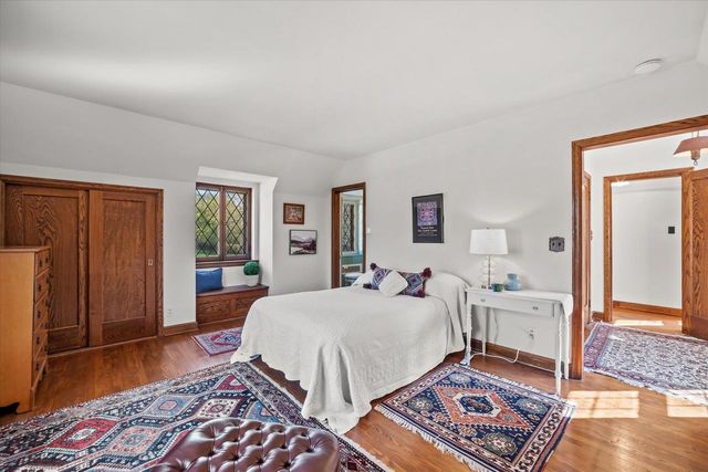 1140 Bywater LANE, Fox Point, WI 53217