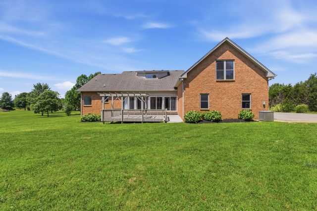 2453 Big Springs Rd, Lebanon, TN 37087