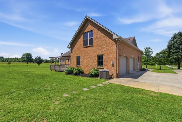 2453 Big Springs Rd, Lebanon, TN 37087