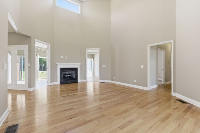 2453 Big Springs Rd, Lebanon, TN 37087