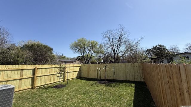 214 Pima, San Antonio, TX 78211