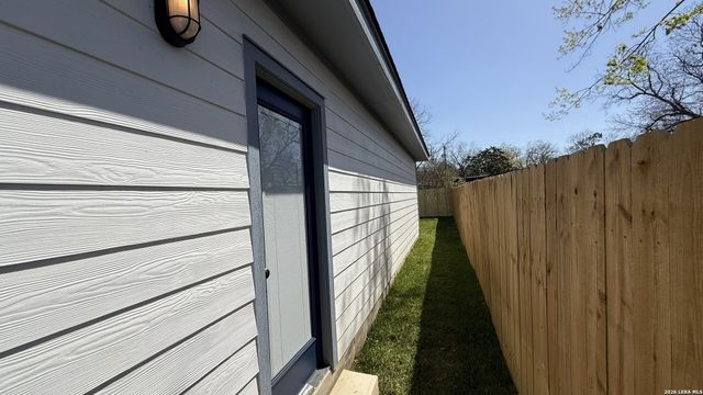 214 Pima, San Antonio, TX 78211