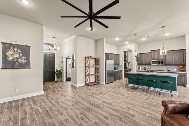 8130 Honeywell Avenue, Greenville, TX 75402