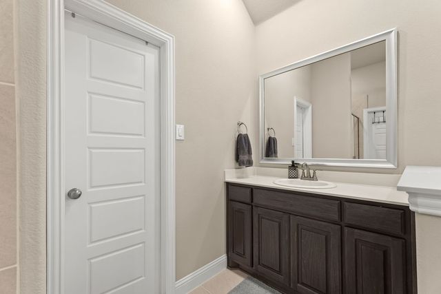 8130 Honeywell Avenue, Greenville, TX 75402