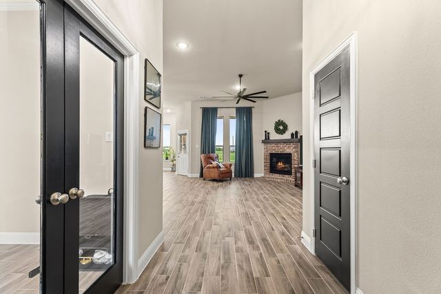 8130 Honeywell Avenue, Greenville, TX 75402
