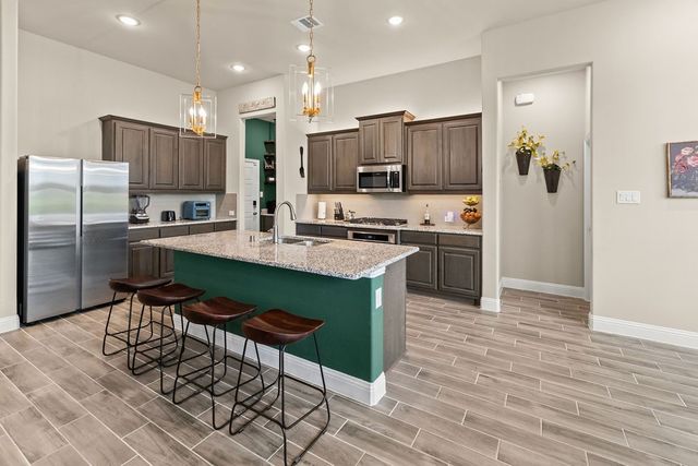 8130 Honeywell Avenue, Greenville, TX 75402