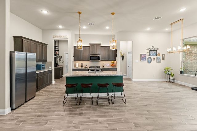 8130 Honeywell Avenue, Greenville, TX 75402