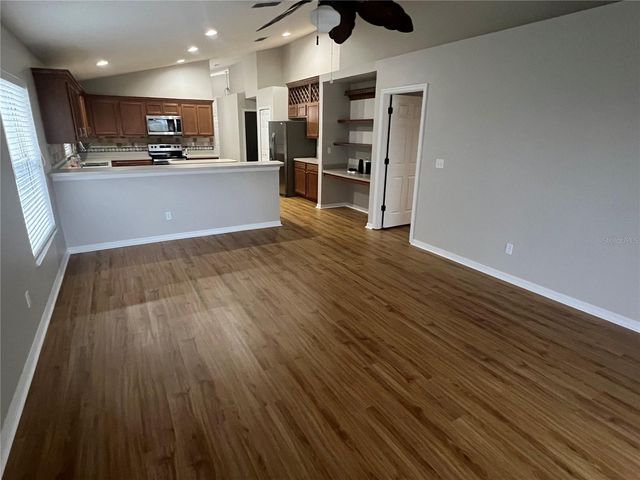 1063 BLUEGRASS DRIVE, Groveland, FL 34736