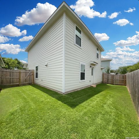 324 Mar Hill St, Seguin, TX 78155