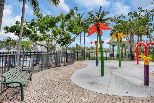 3589 NW 14th Court S 3589, Lauderhill, FL 33311