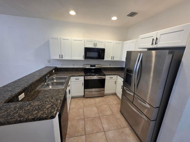 3589 NW 14th Court S 3589, Lauderhill, FL 33311