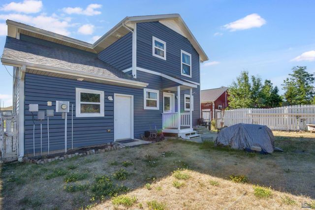 3315 CHIEF DR, Rapid City, SD 57701