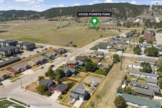 3315 CHIEF DR, Rapid City, SD 57701