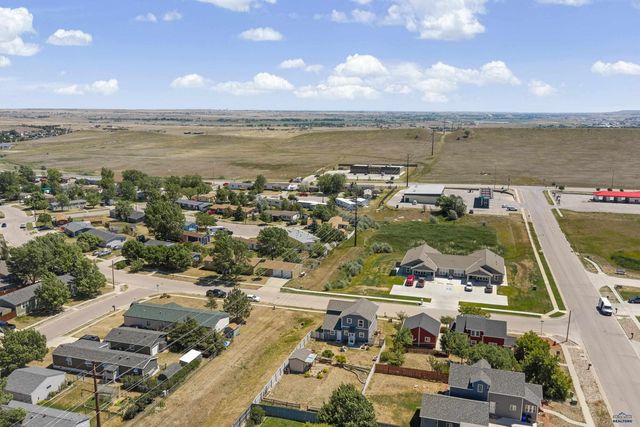 3315 CHIEF DR, Rapid City, SD 57701
