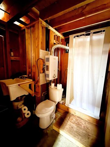 87 Lawrence Avenue, Watsonville, CA 95076