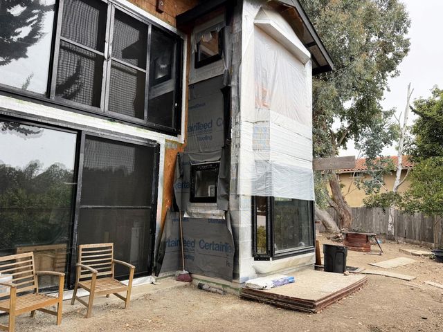 87 Lawrence Avenue, Watsonville, CA 95076