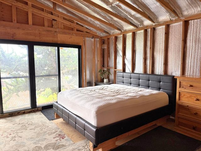 87 Lawrence Avenue, Watsonville, CA 95076