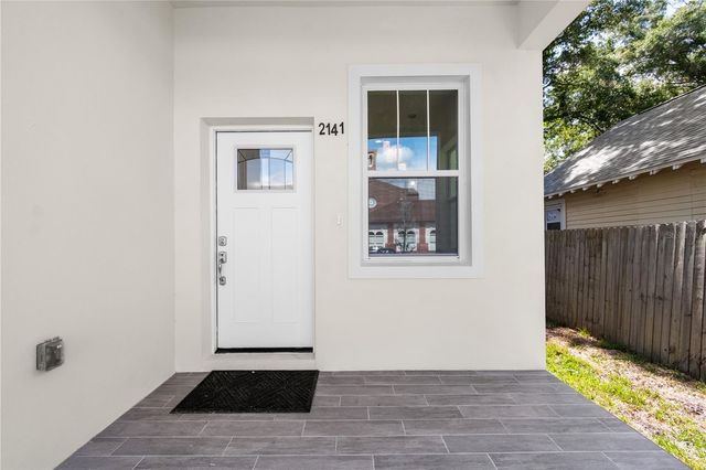 2141 UPTON COURT S, St Petersburg, FL 33712