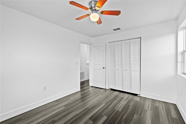 2141 UPTON COURT S, St Petersburg, FL 33712