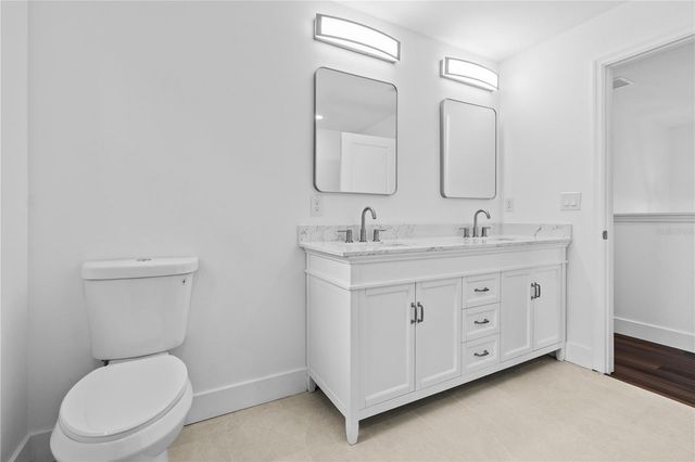 2141 UPTON COURT S, St Petersburg, FL 33712