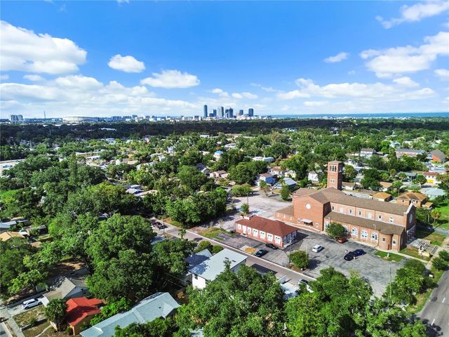 2141 UPTON COURT S, St Petersburg, FL 33712