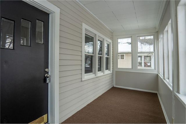 1220 Burr Street, Saint Paul, MN 55130