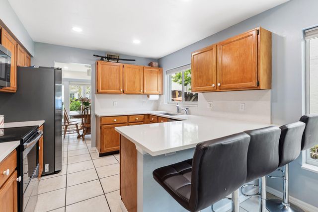 143 St Michaels Court, Jupiter, FL 33458