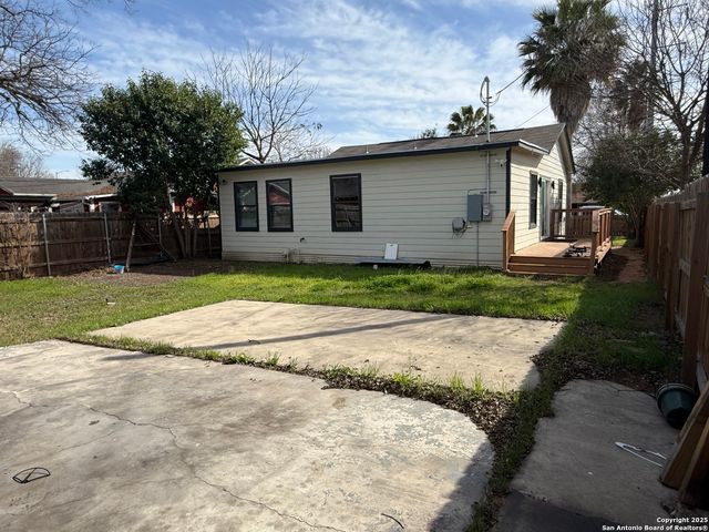1639 HERMINE BLVD, San Antonio, TX 78201