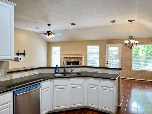 1602 Lawick Circle, Sugar Land, TX 77478