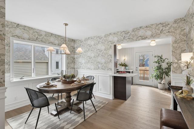 1212 1st Street NW, Rochester, MN 55901