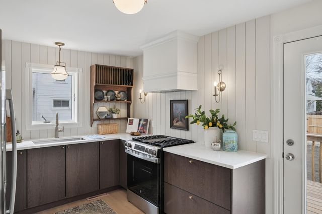 1212 1st Street NW, Rochester, MN 55901