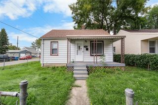 7003 Chalmers Avenue, Warren, MI 48091