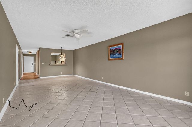 5705 QUEEN PALM Court D, Delray Beach, FL 33484