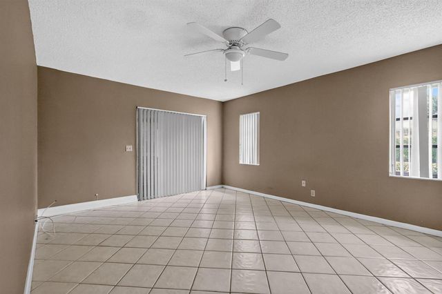 5705 QUEEN PALM Court D, Delray Beach, FL 33484