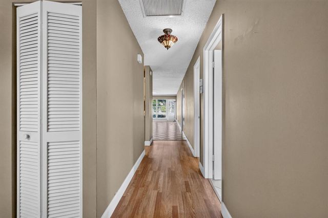 5705 QUEEN PALM Court D, Delray Beach, FL 33484