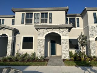 28481 SW 132nd Court, Homestead, FL 33033