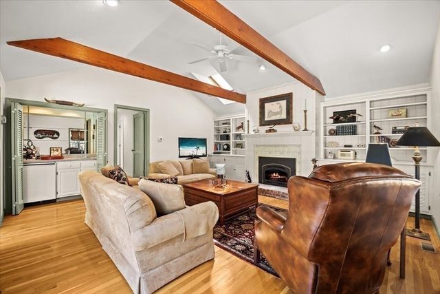 47 Peach Tree Rd, Barnstable, MA 02648