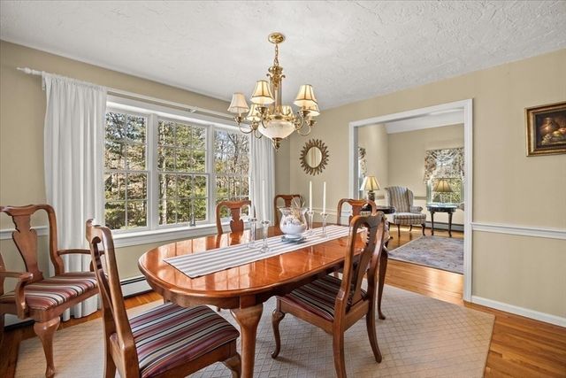 47 Peach Tree Rd, Barnstable, MA 02648
