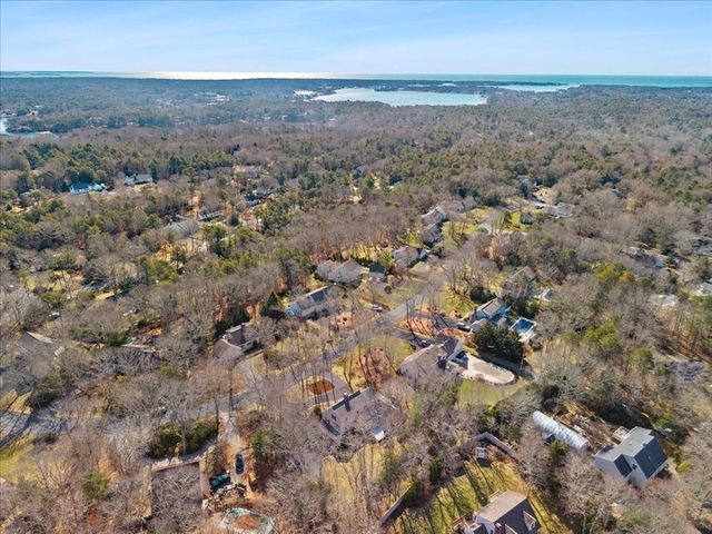 47 Peach Tree Rd, Barnstable, MA 02648