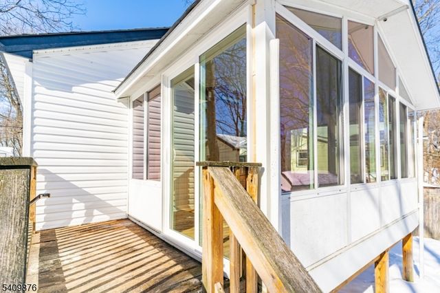 319 Tulsa Trl, Hopatcong Boro, NJ 07843