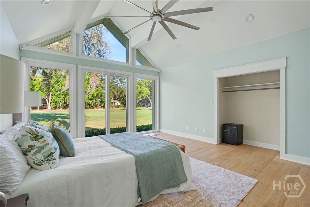 Image 21 of property listing at 12 Cricket Court, Savannah, GA 31411