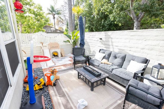 33 Cloudcrest, Aliso Viejo, CA 92656