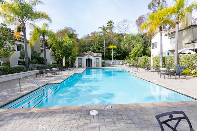33 Cloudcrest, Aliso Viejo, CA 92656