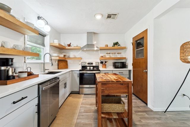 126 Beacon Circle, Norman, OK 73071