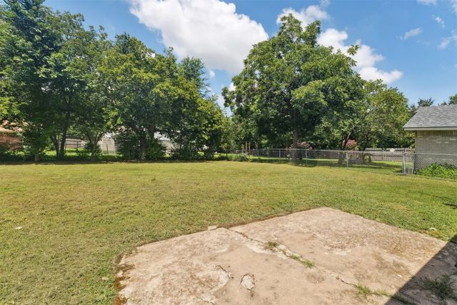 126 Beacon Circle, Norman, OK 73071
