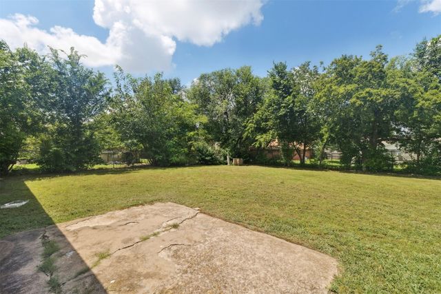 126 Beacon Circle, Norman, OK 73071