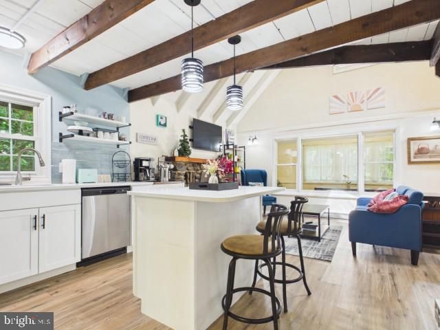 7803 LAKE SHORE DR, Pocono Lake, PA 18347